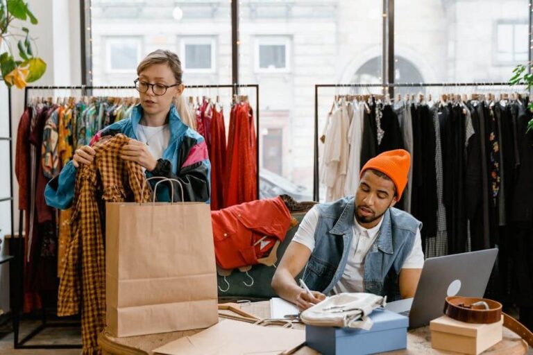 Building Strong Relationships With Fashion Retail Buyers