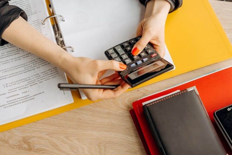 Smart Bookkeeping Habits That Make Tax Filing a Non-Event